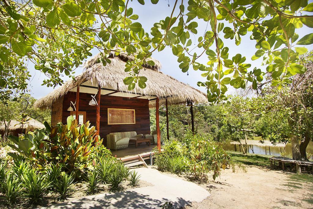 Rabbit Bungalow Koh Phayam Exteriör bild