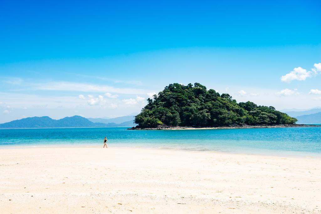 Rabbit Bungalow Koh Phayam Exteriör bild